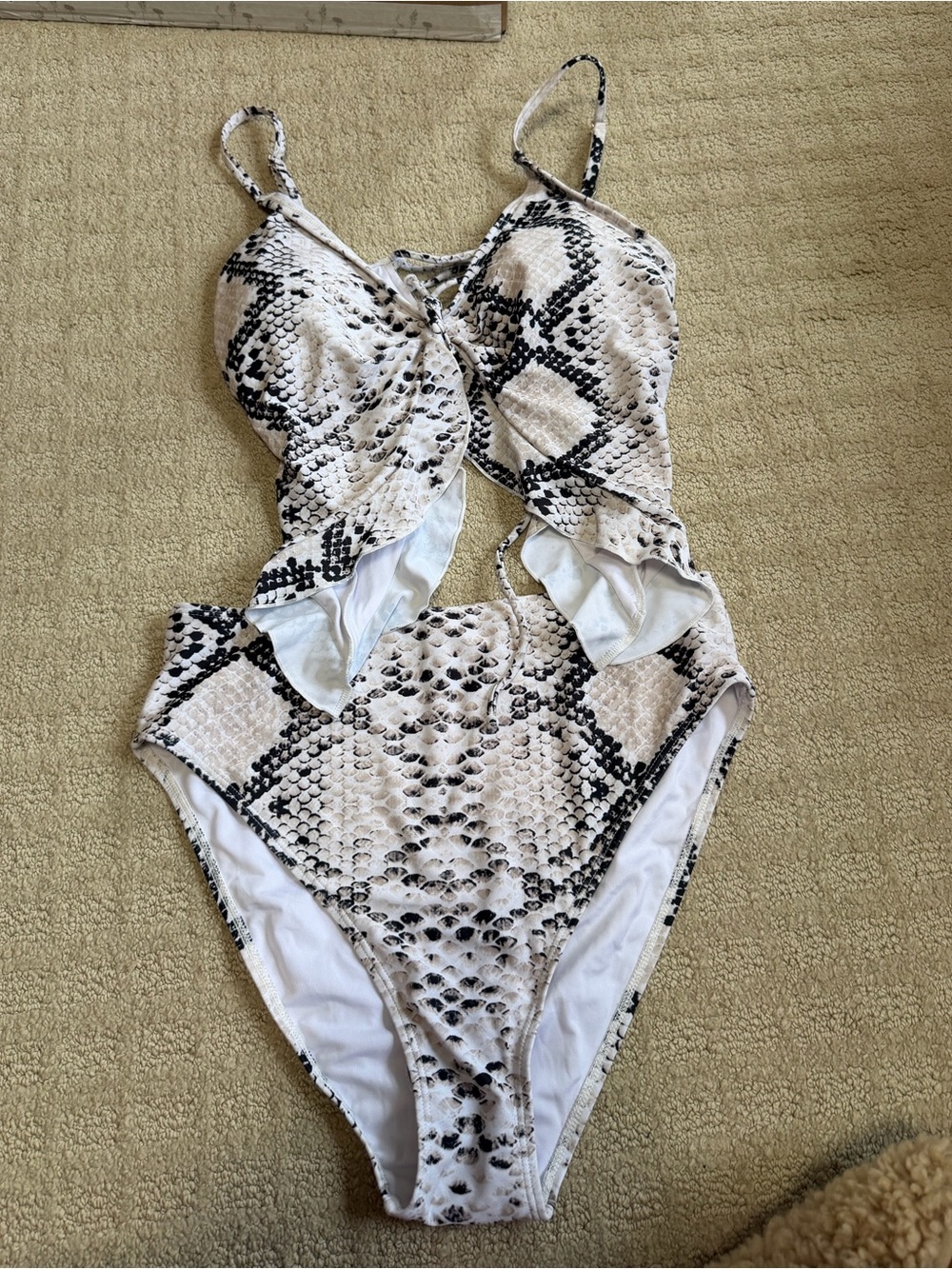 Bathing suit
